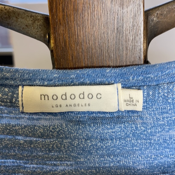 Mododoc Los Angeles women’s top L - Picture 3 of 3